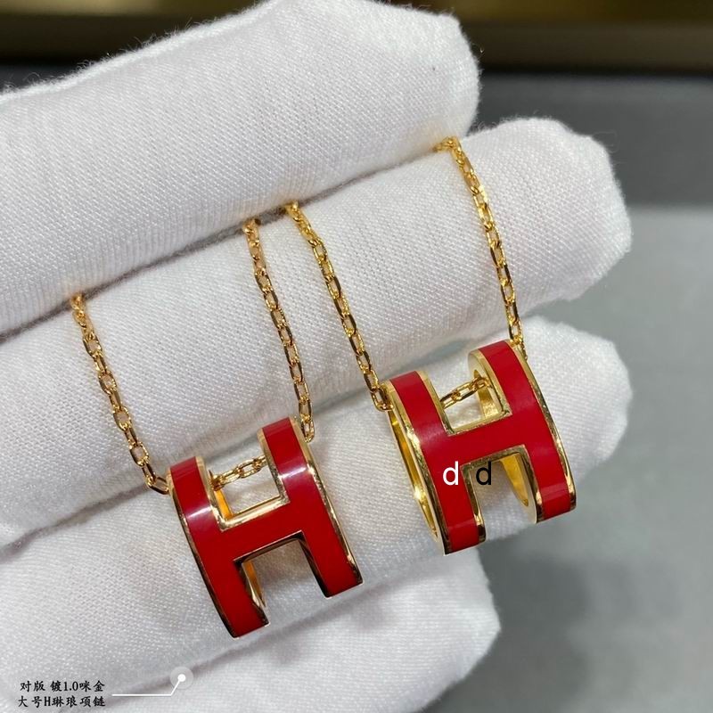 Hermes Necklaces 17